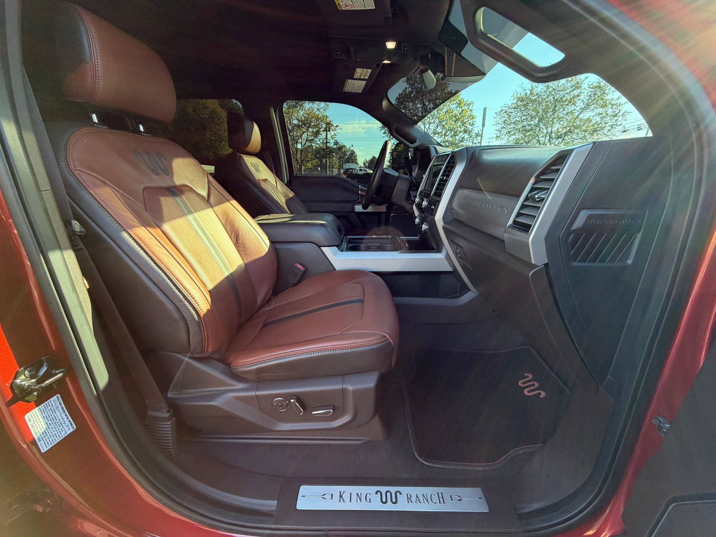 Used 2019 Ford F450 King Ranch w/ King Ranch Ultimate Package AWD/4WD image 21