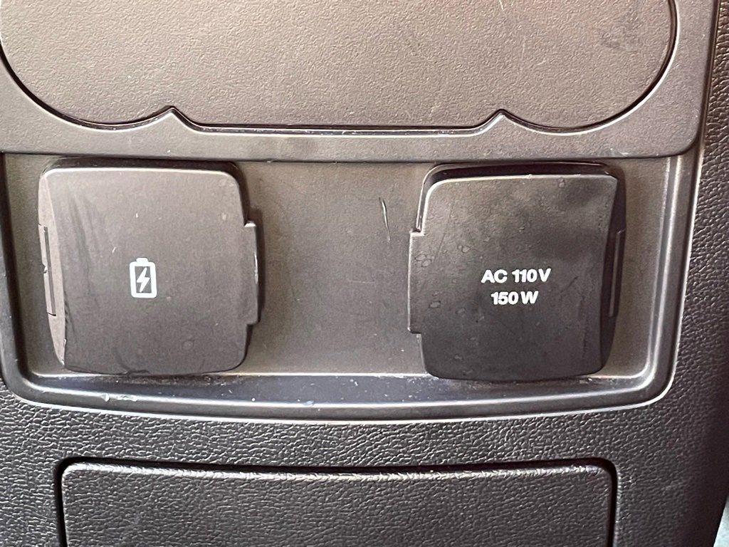 Used 2022 Ford Explorer Limited w/ Equipment Group 301A image 27