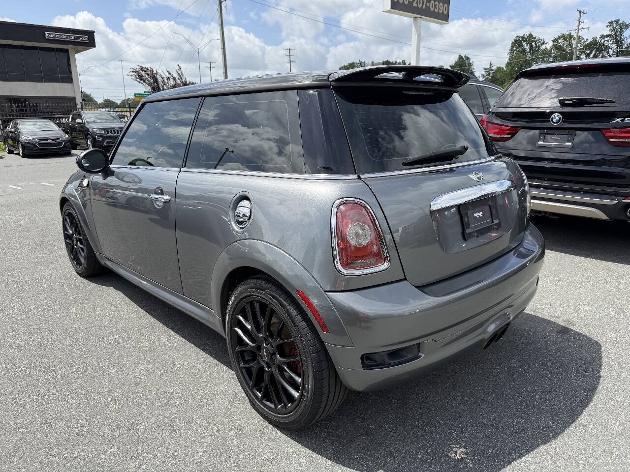 Used 2010 MINI Cooper John Cooper Works FWD image 6