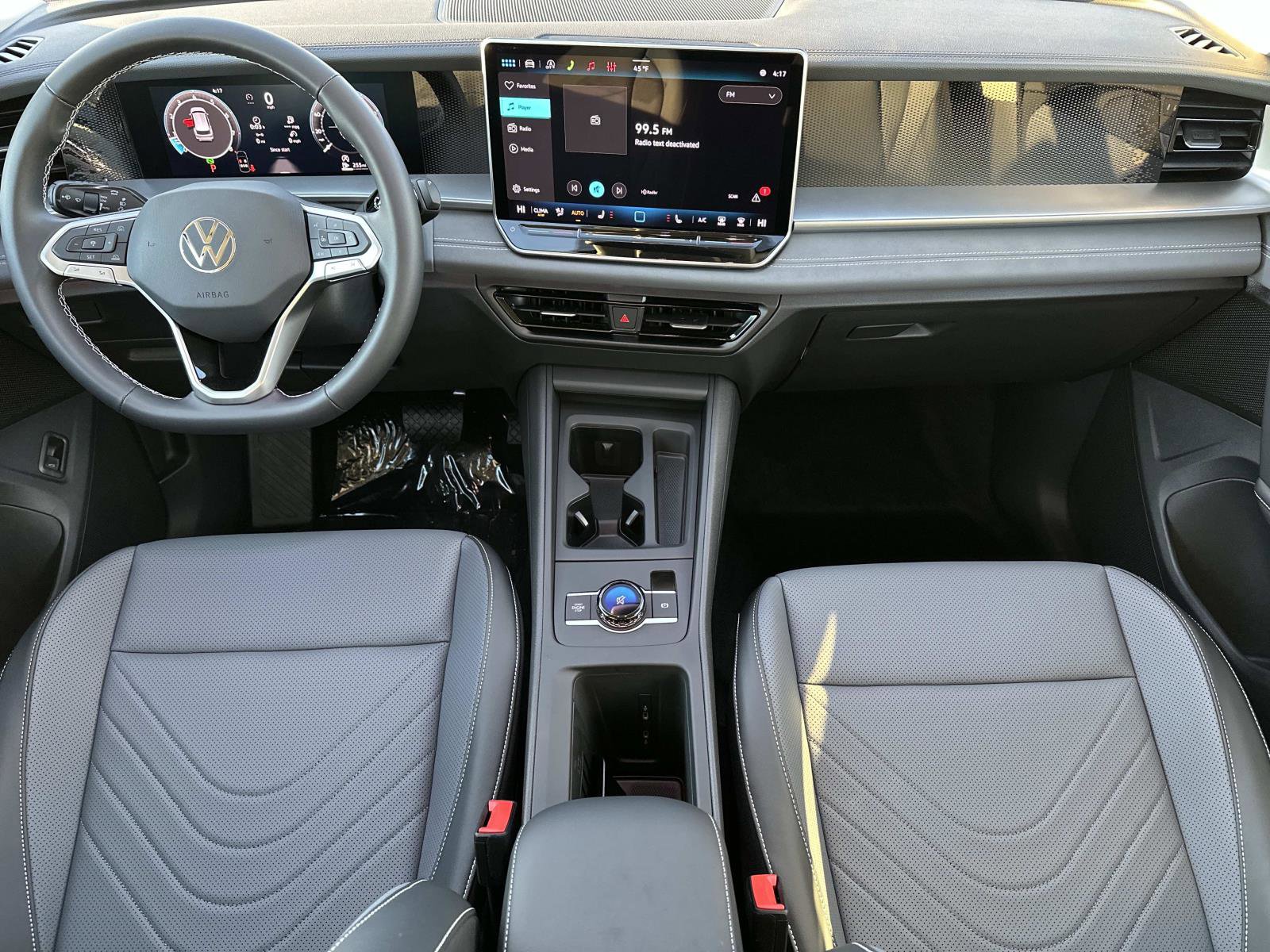 New 2026 Volkswagen Tiguan SE image 13
