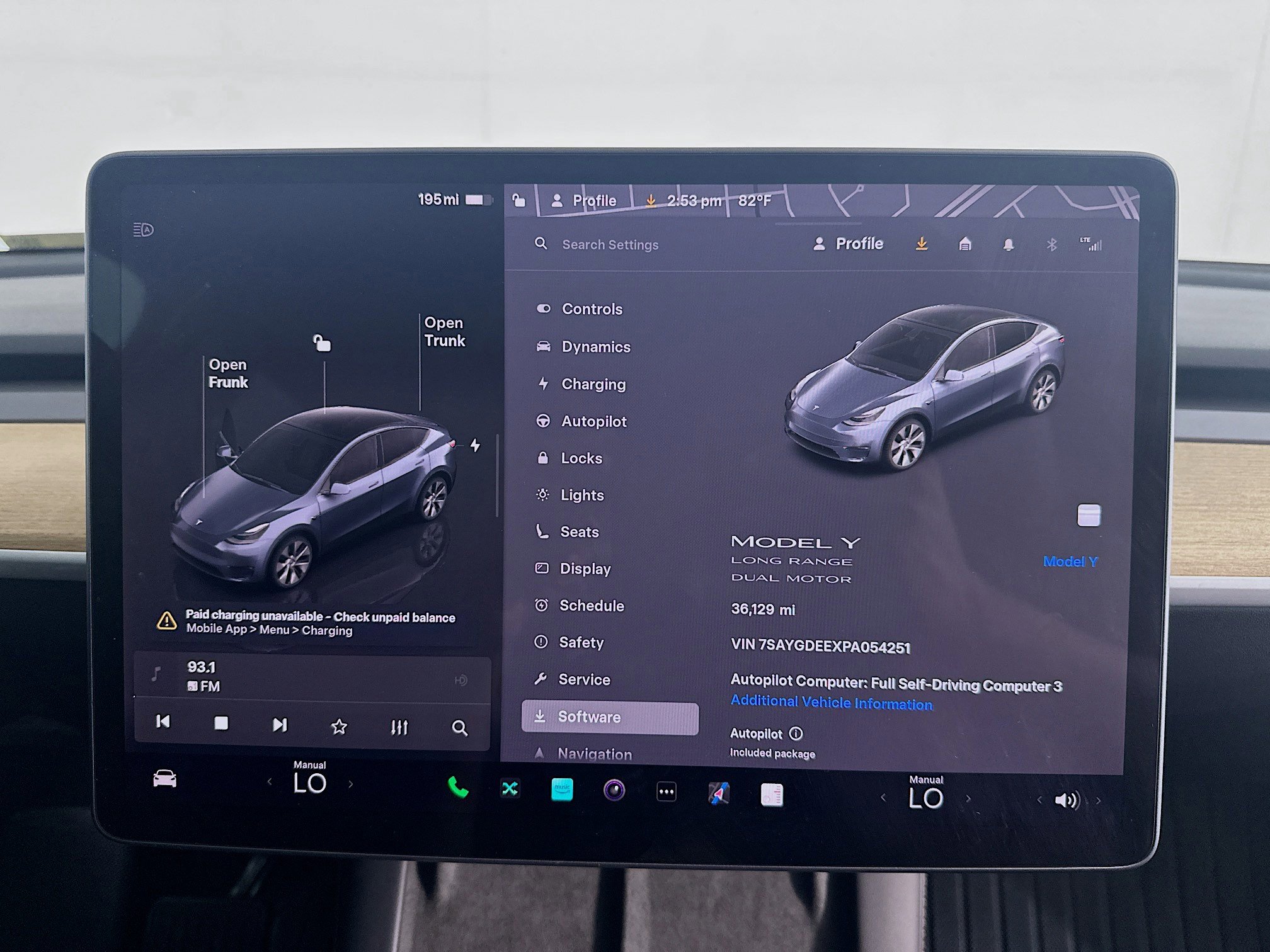 Used 2023 Tesla Model Y Long Range image 36