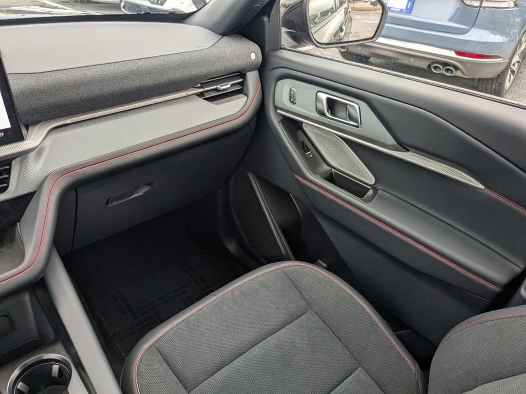 New 2026 Ford Explorer ST w/ Sun And Sound Package image 18