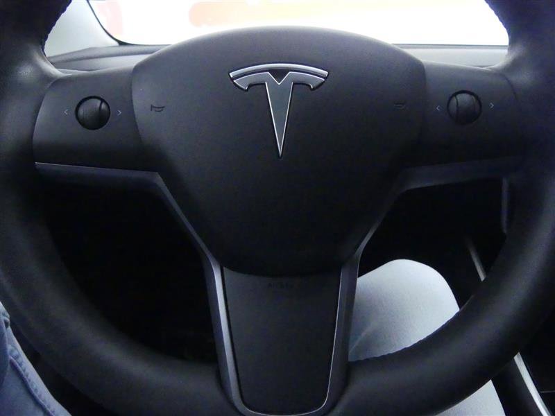 Used 2019 Tesla Model 3 Standard Range Plus image 14