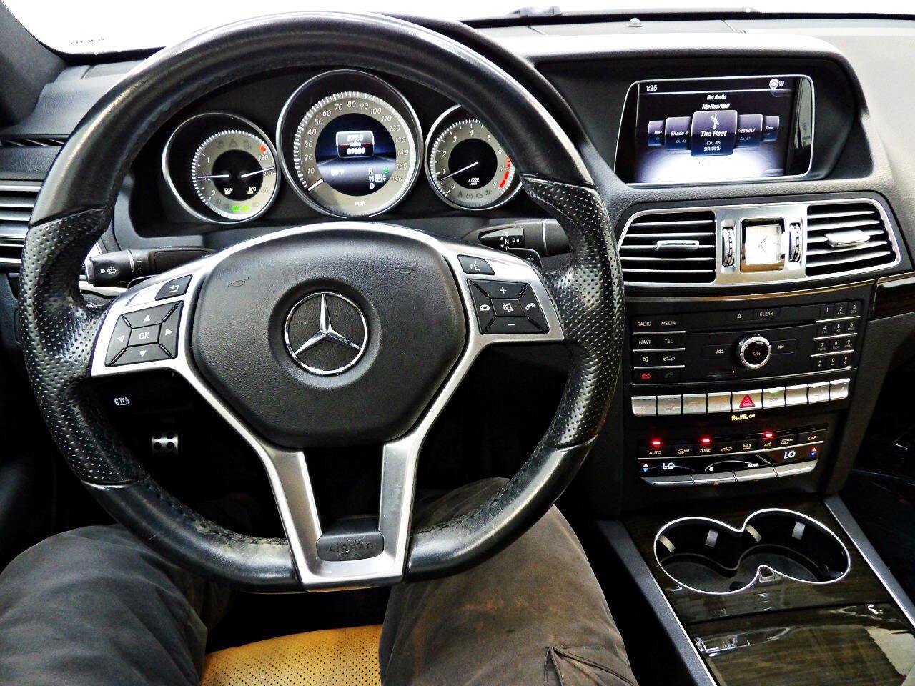 Used 2017 Mercedes-Benz E 400 4MATIC Coupe w/ Premium 2 Package image 15
