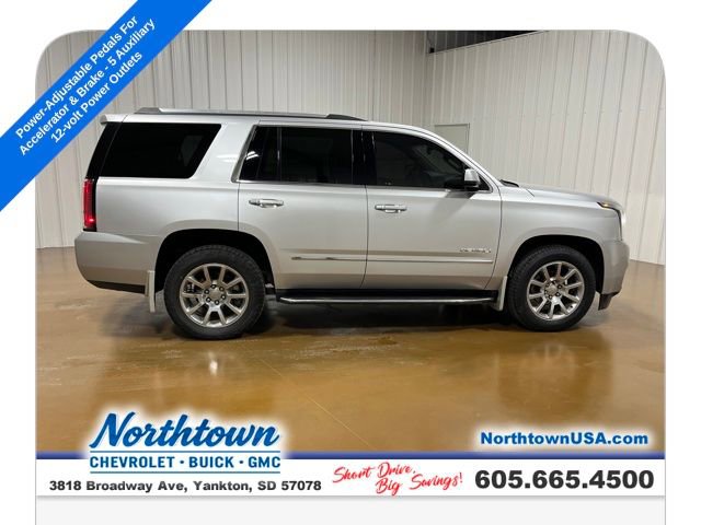 Used 2017 GMC Yukon Denali w/ Open Road Package image 7