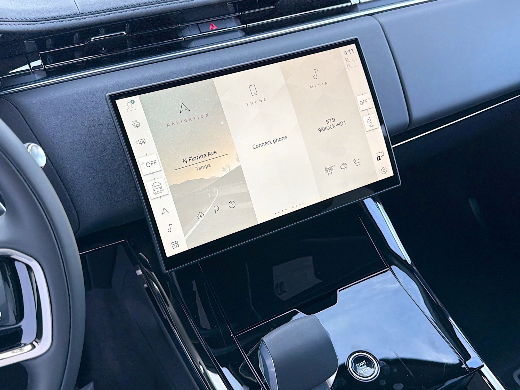 New 2026 Land Rover Range Rover Sport Dynamic SE image 27