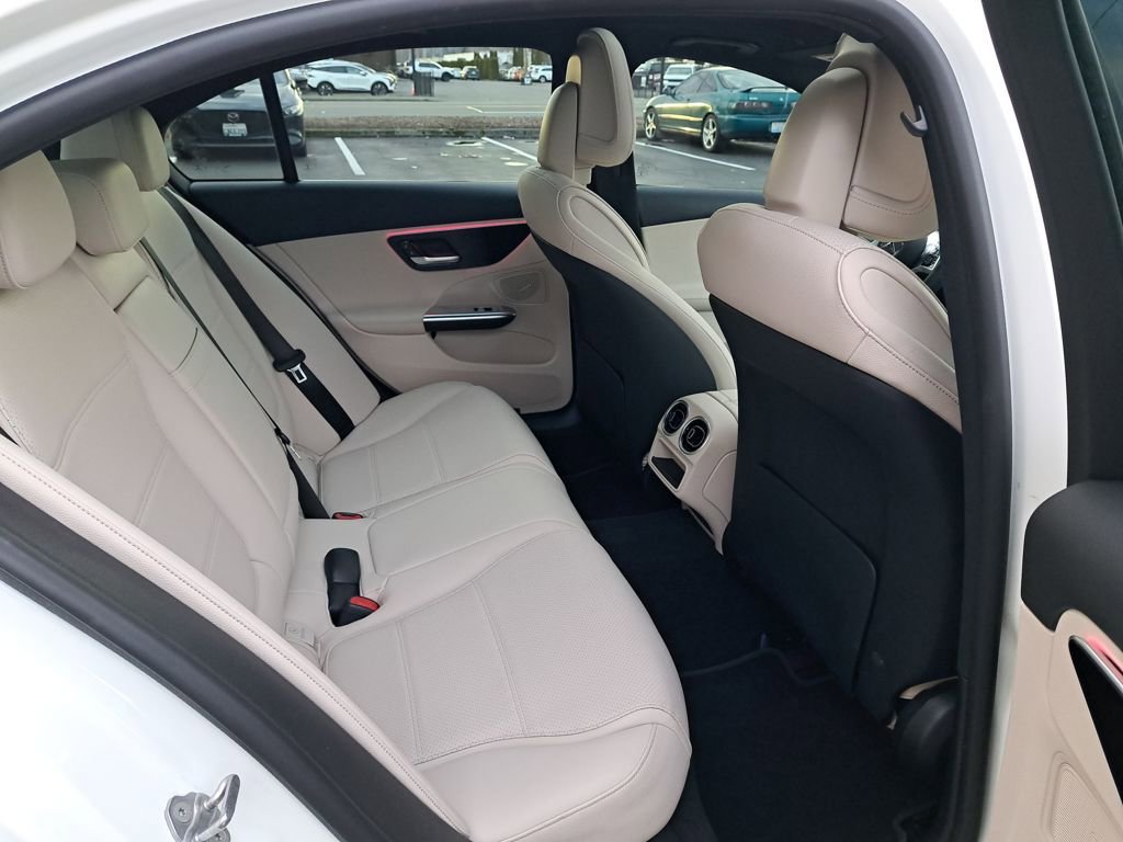 Used 2022 Mercedes-Benz C 300 4MATIC Sedan image 16