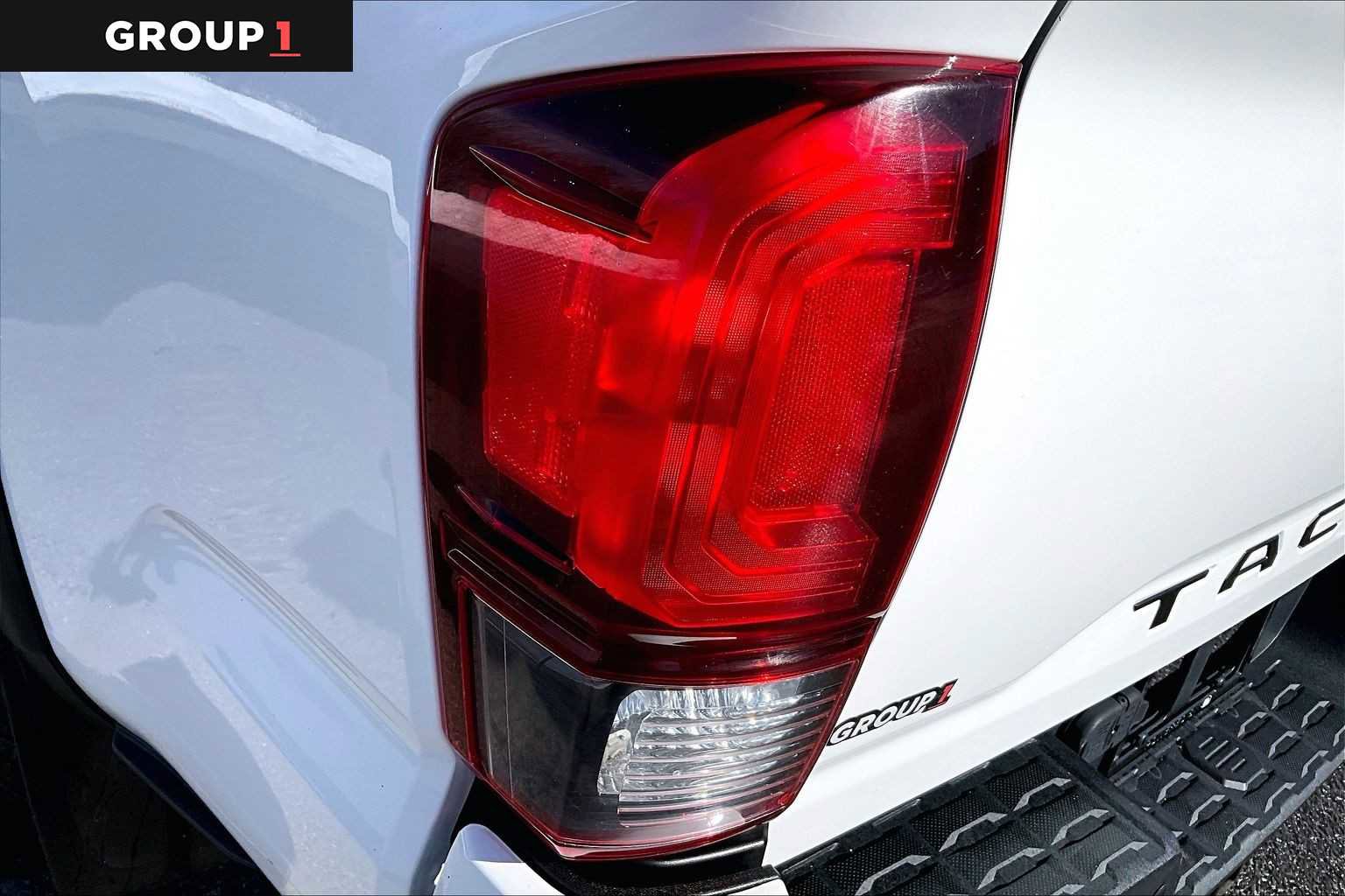 Certified 2018 Toyota Tacoma TRD Off-Road w/ Technology Package image 28