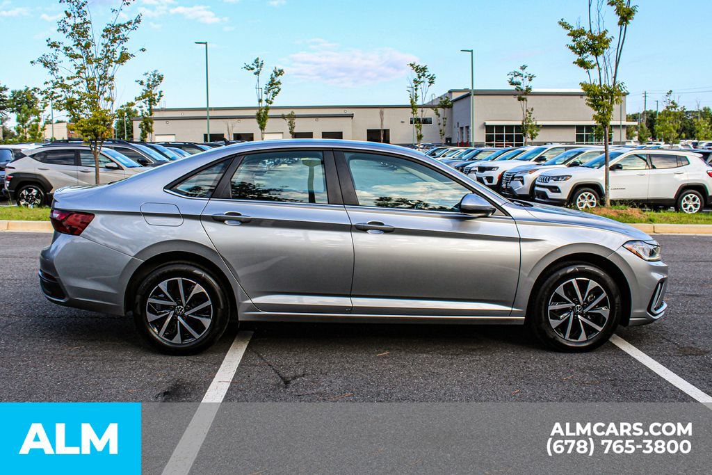 Used 2025 Volkswagen Jetta S FWD image 8