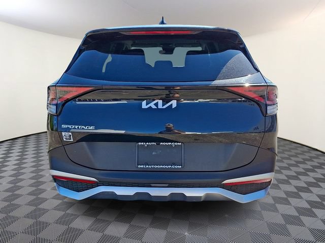 Used 2024 Kia Sportage LX FWD image 5