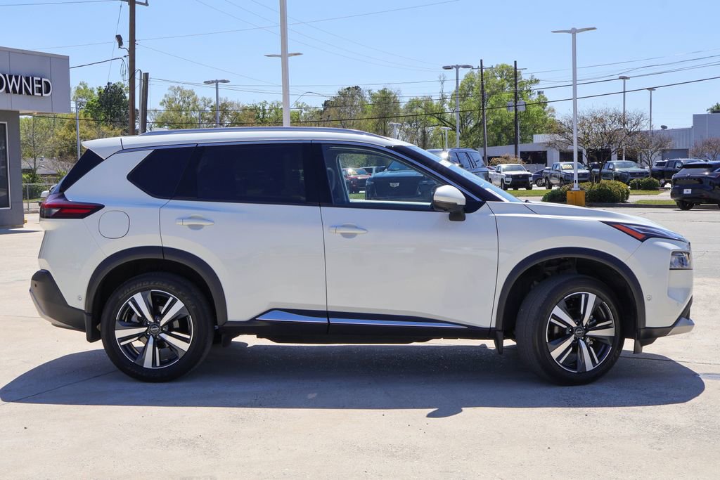 Used 2023 Nissan Rogue Platinum image 25