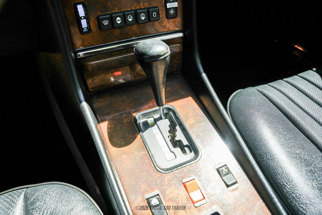Used 1987 Mercedes-Benz 560 SL image 48