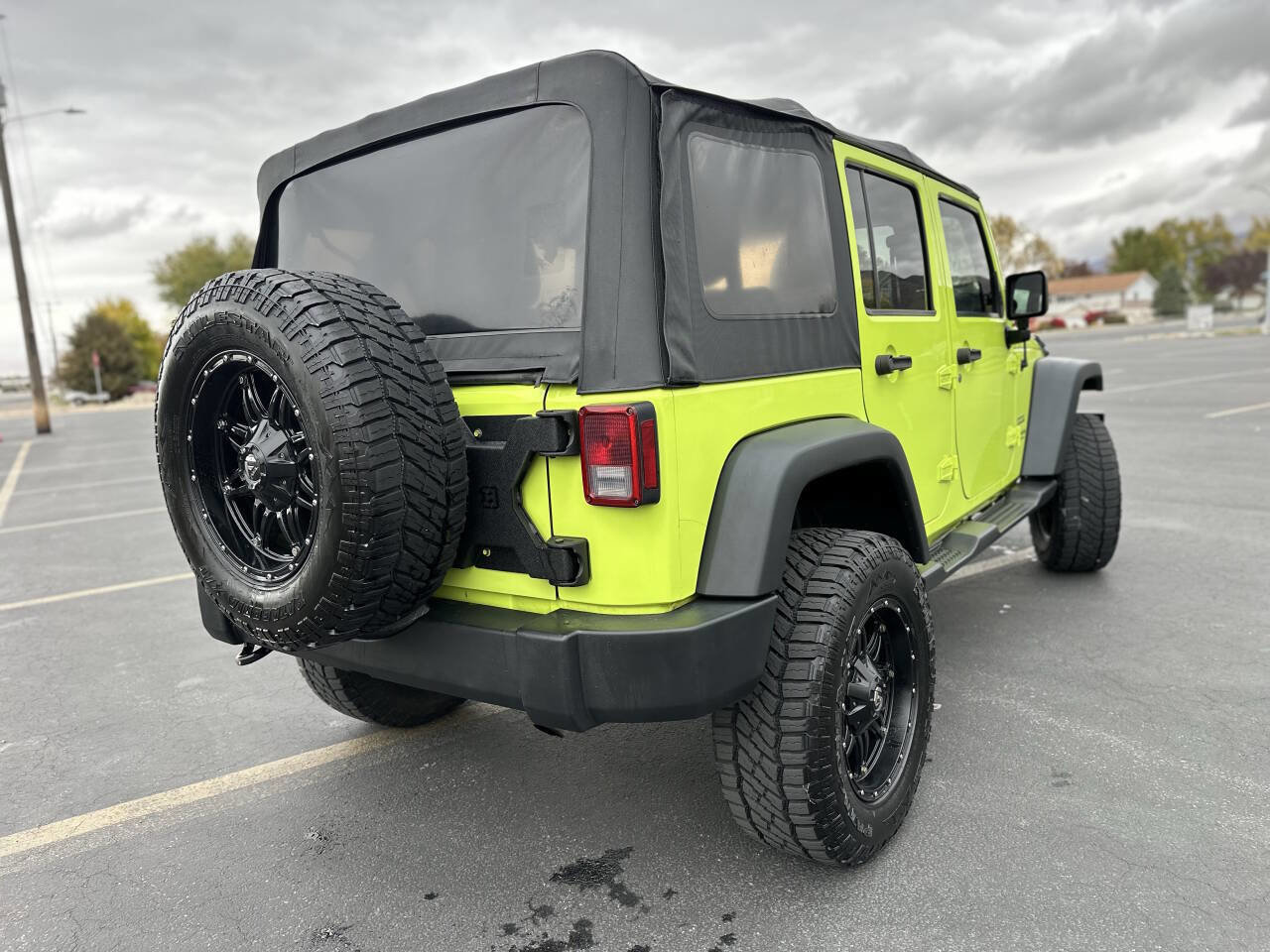 Used 2017 Jeep Wrangler Unlimited Sport w/ Quick Order Package 23S image 7