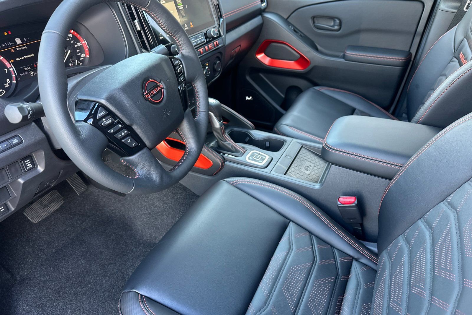 New 2026 Nissan Frontier PRO-4X w/ Pro Premium Package image 10