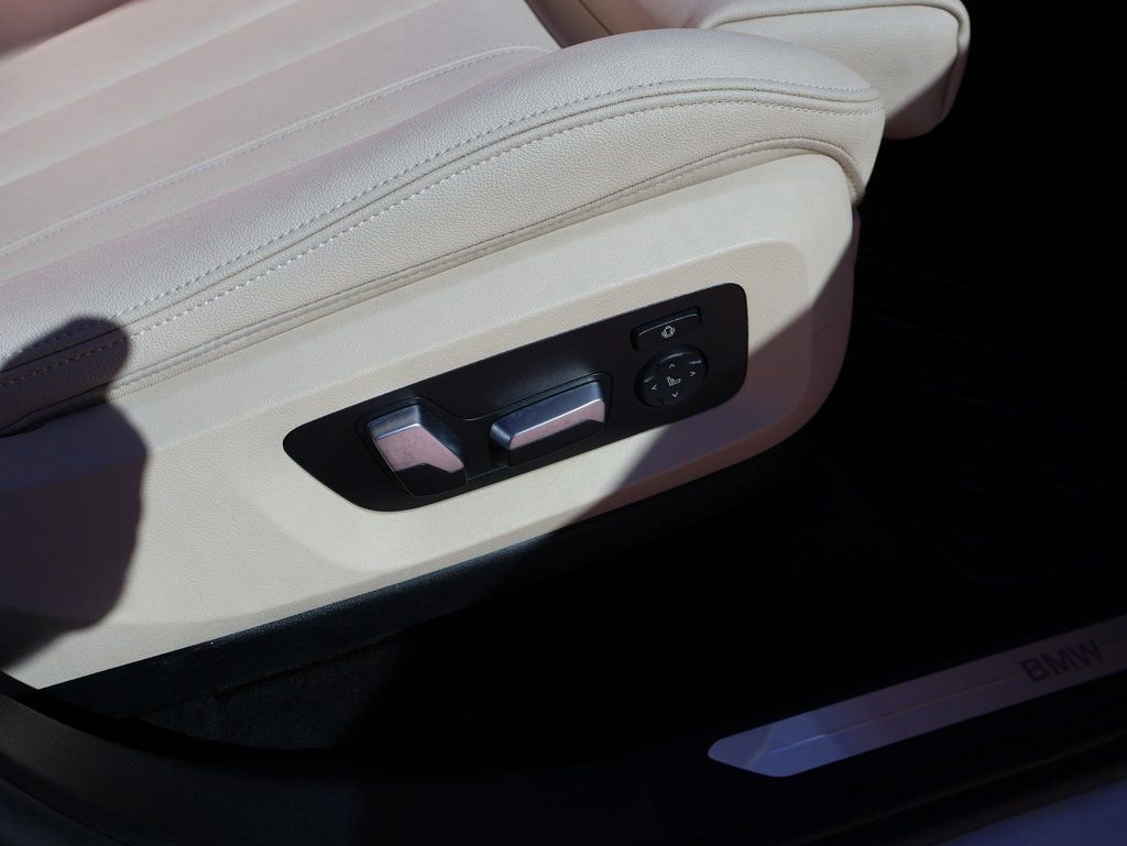 Used 2021 BMW X5 sDrive40i image 10