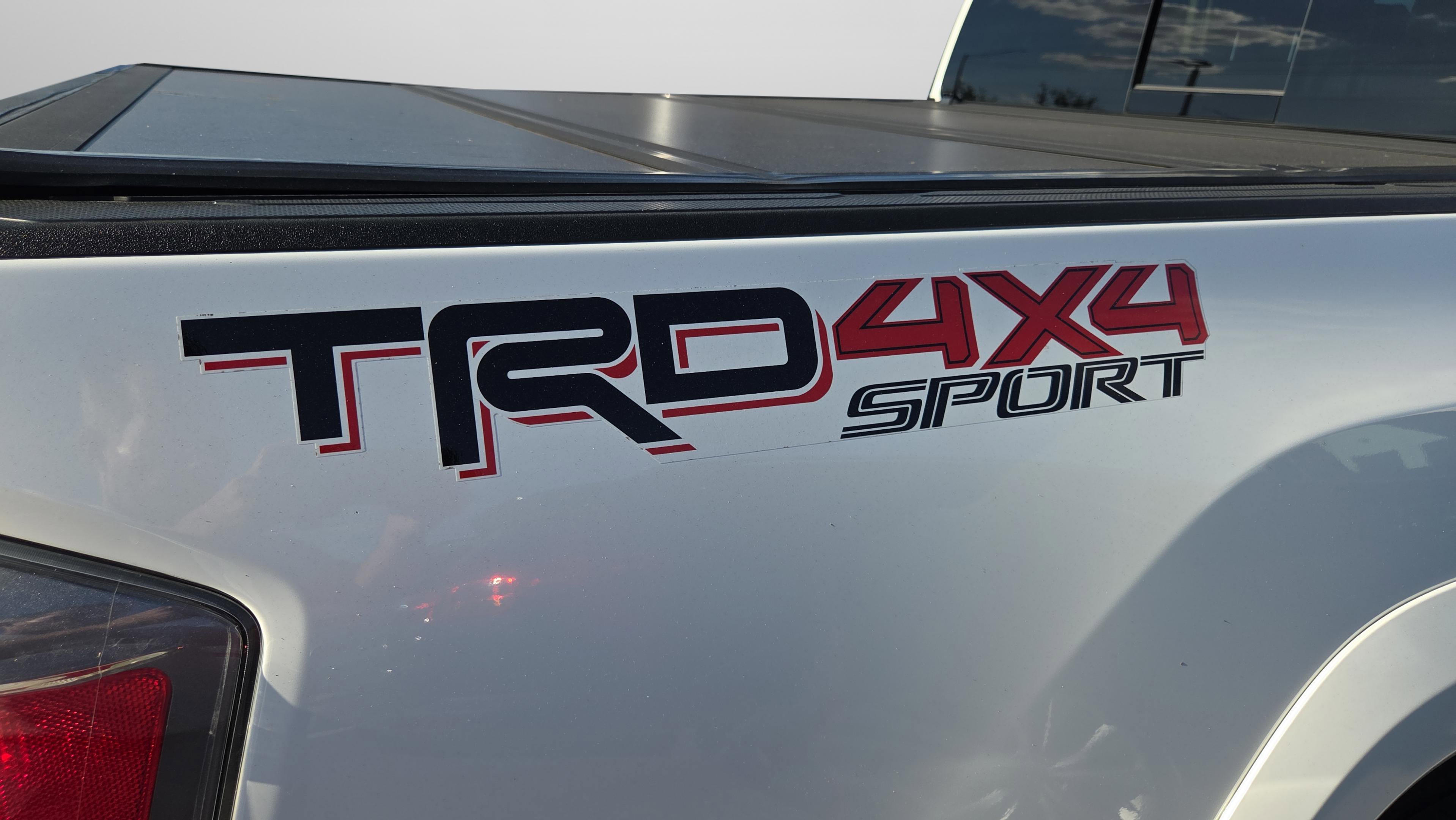 Certified 2023 Toyota Tacoma TRD Sport w/ Technology Package AWD/4WD image 5