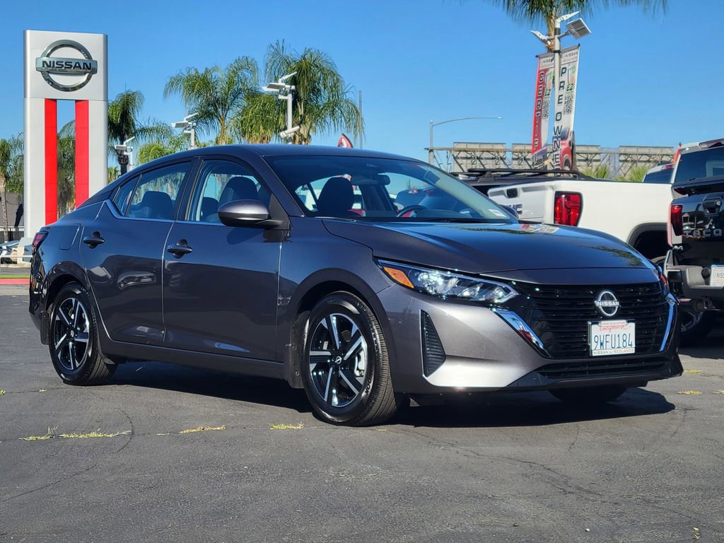 Used 2025 Nissan Sentra SV w/ Trunk Package image 31
