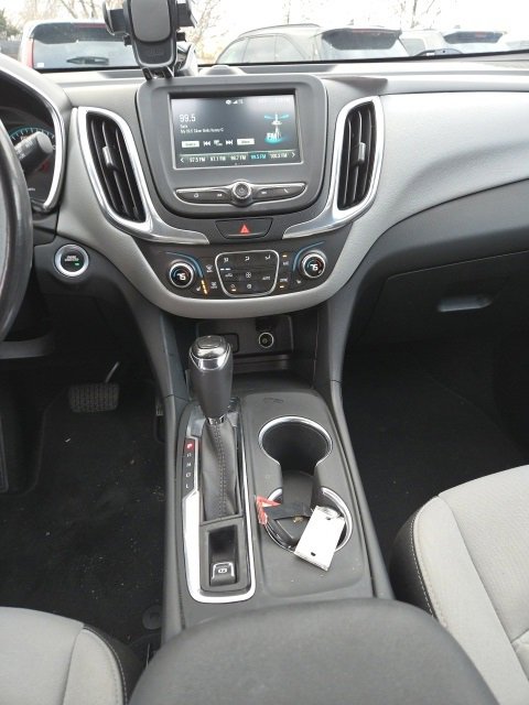 Used 2018 Chevrolet Equinox LT image 22