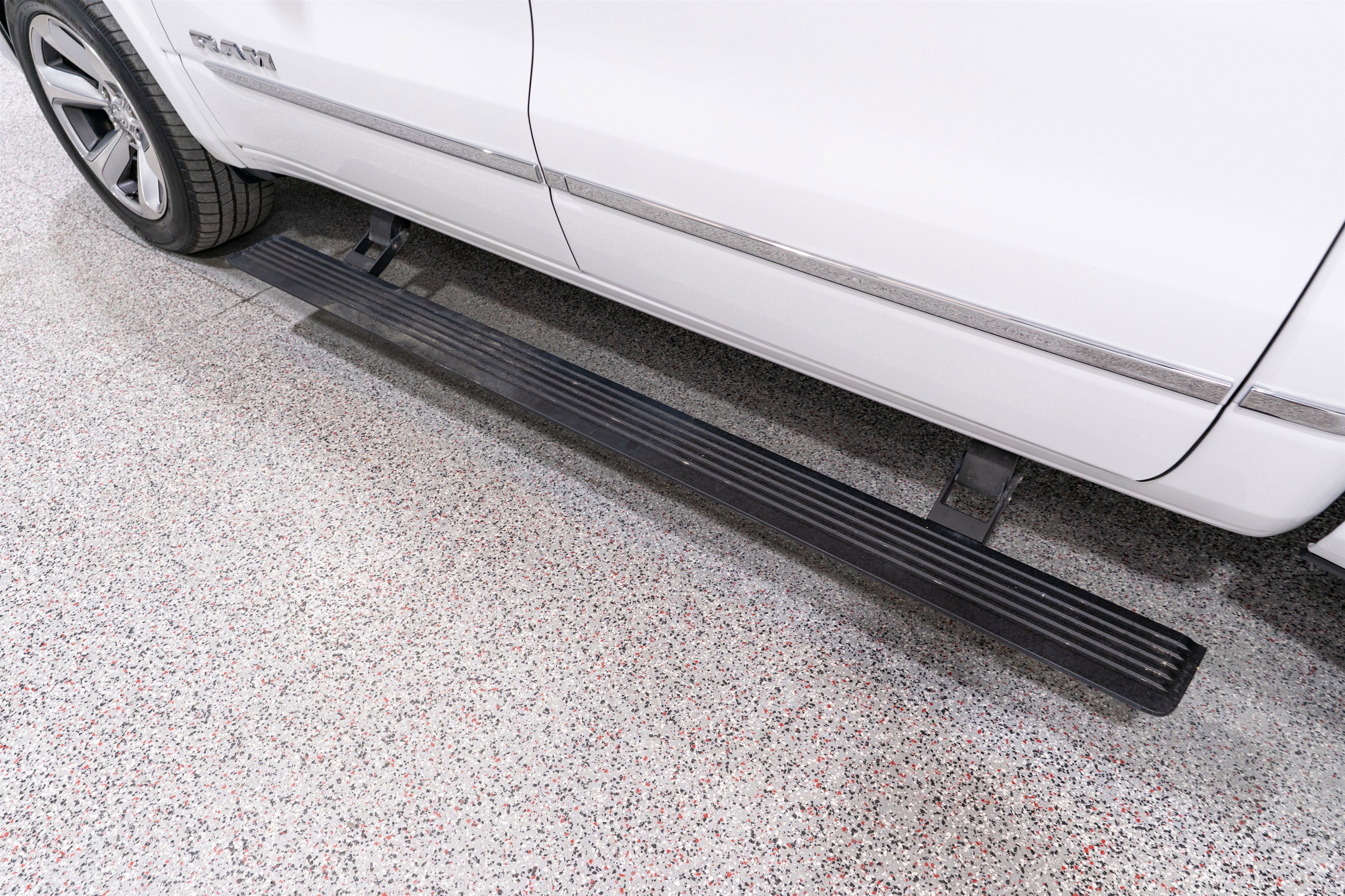 Used 2020 RAM 1500 Limited image 12