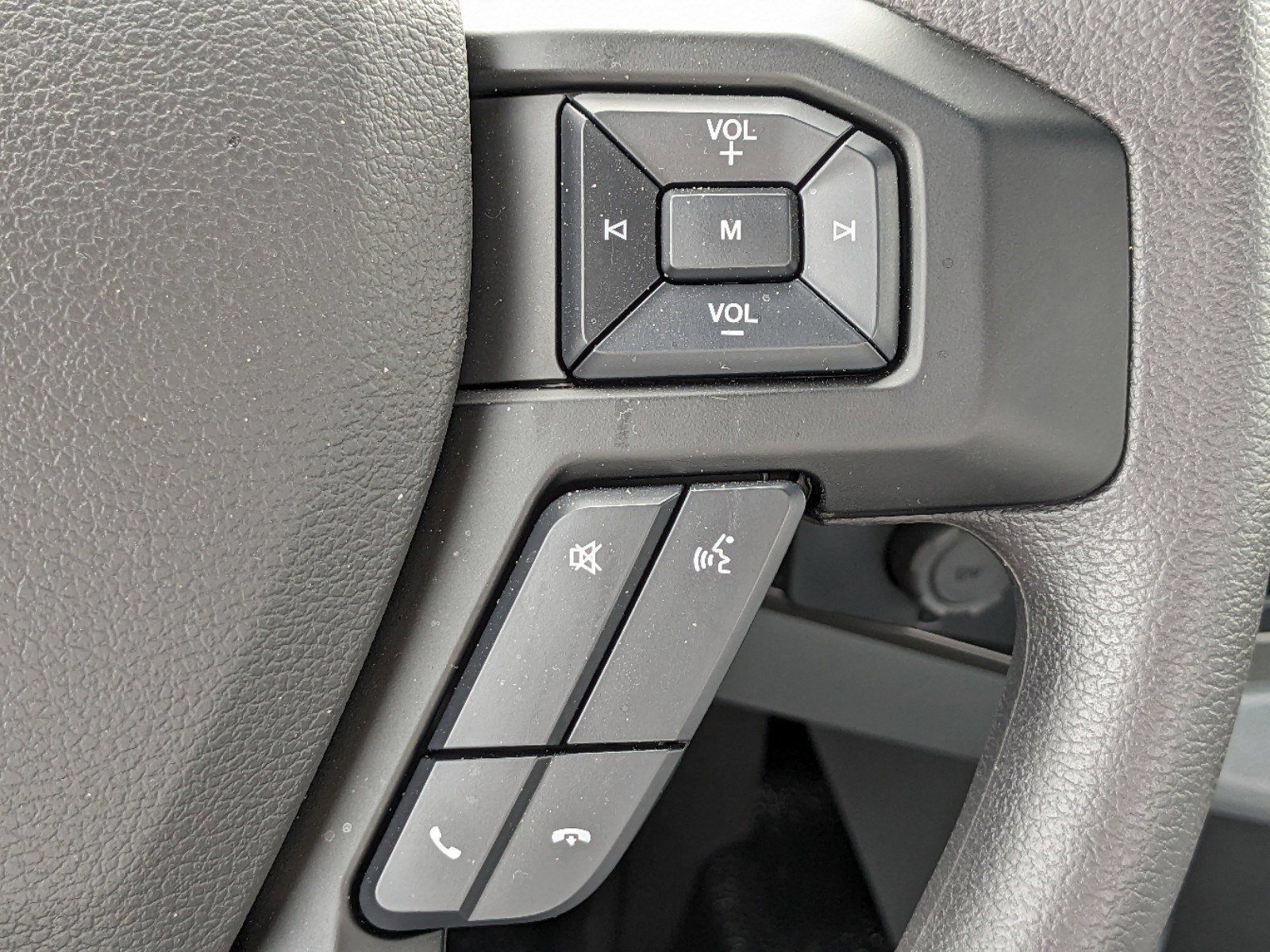 New 2025 Ford F650 2WD Regular Cab Super Duty image 21