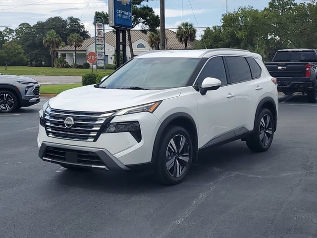 Used 2024 Nissan Rogue SL FWD video 3