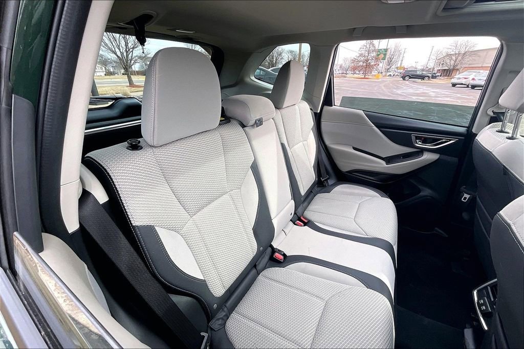 Certified 2023 Subaru Forester Premium image 29