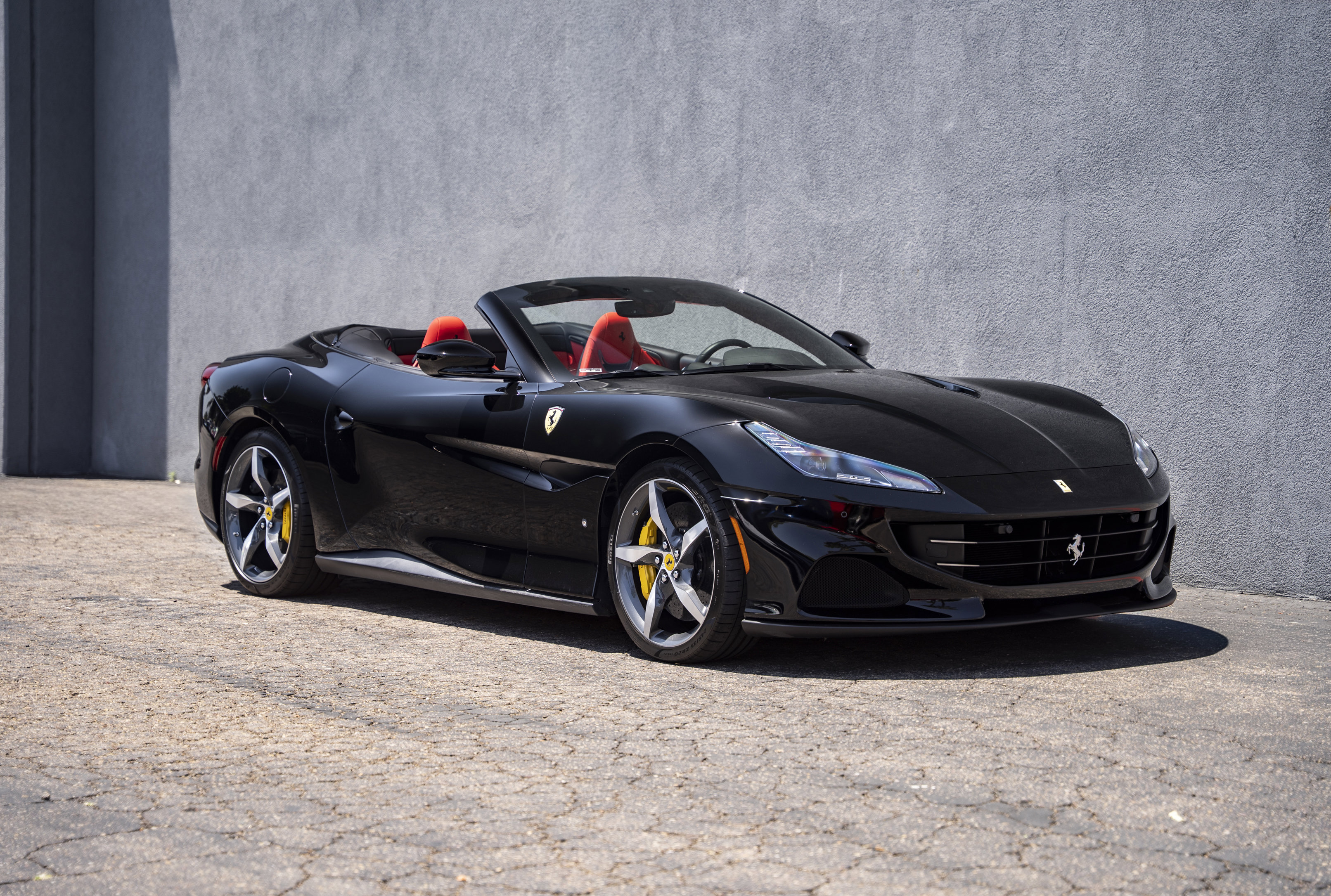 Certified 2023 Ferrari Portofino M RWD image 7