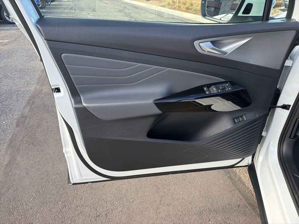 Certified 2023 Volkswagen ID.4 Pro S image 11