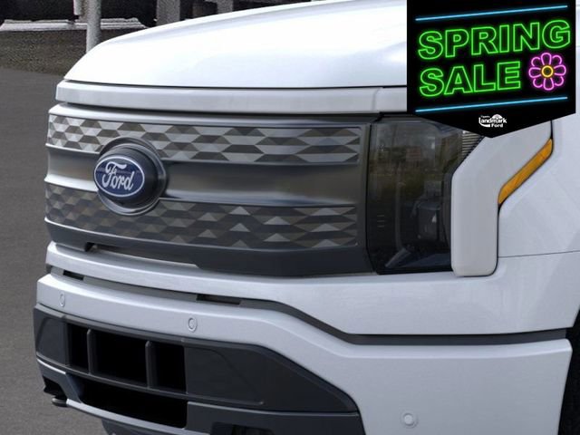 New 2025 Ford F150 Lightning Lariat image 18