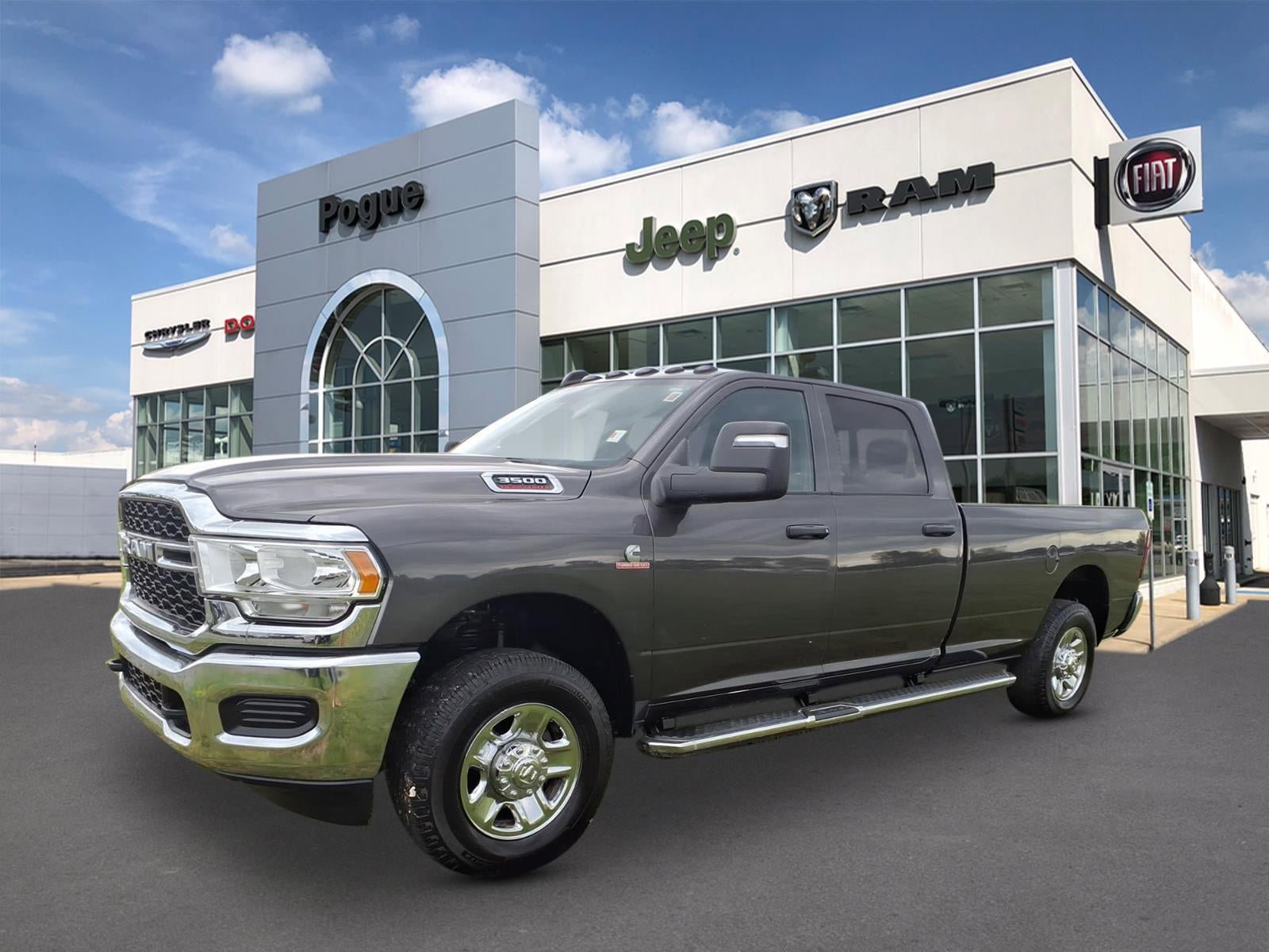Used 2023 RAM 3500 Tradesman AWD/4WD image 4
