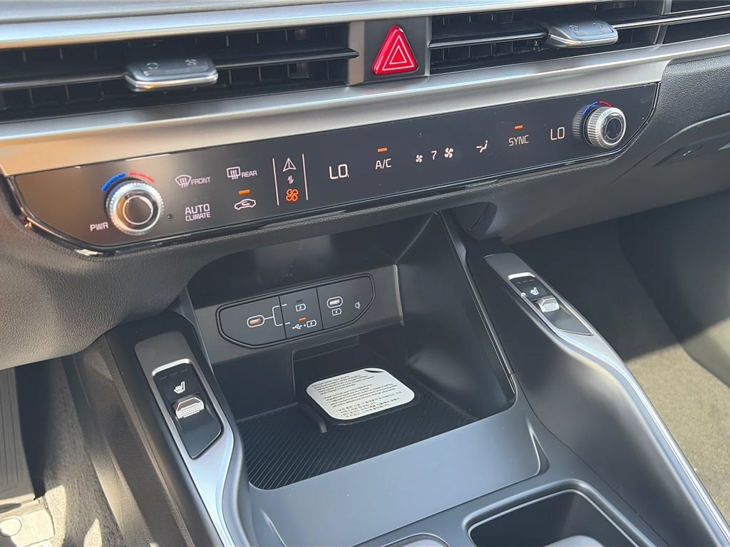 New 2026 Kia Sorento X-Line EX AWD/4WD image 23