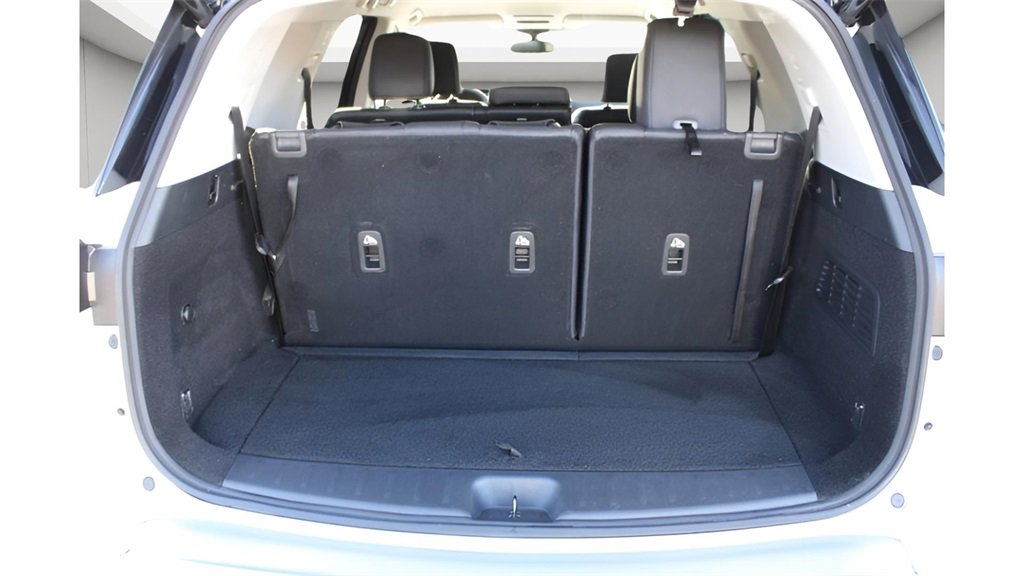 Used 2022 Nissan Pathfinder SL w/ SL Black Package image 23