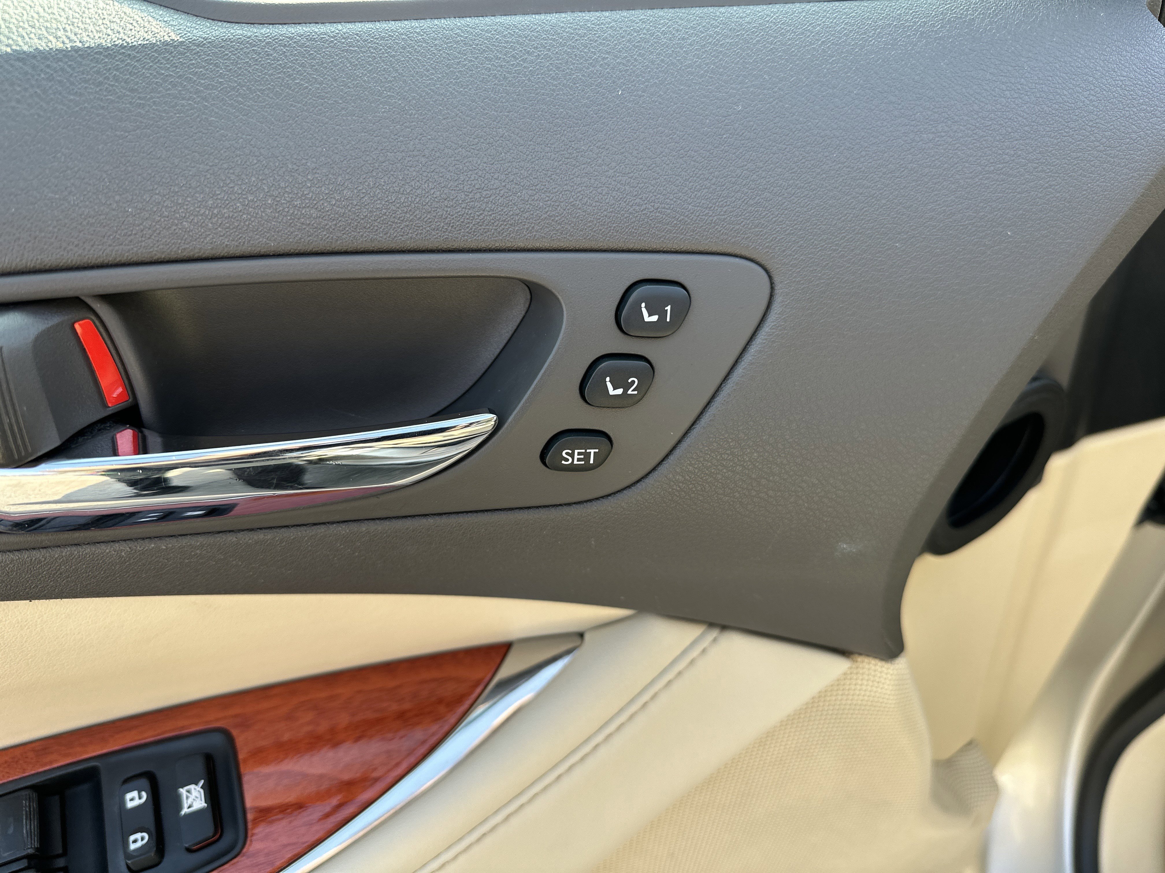 Used 2011 Lexus ES 350 image 12