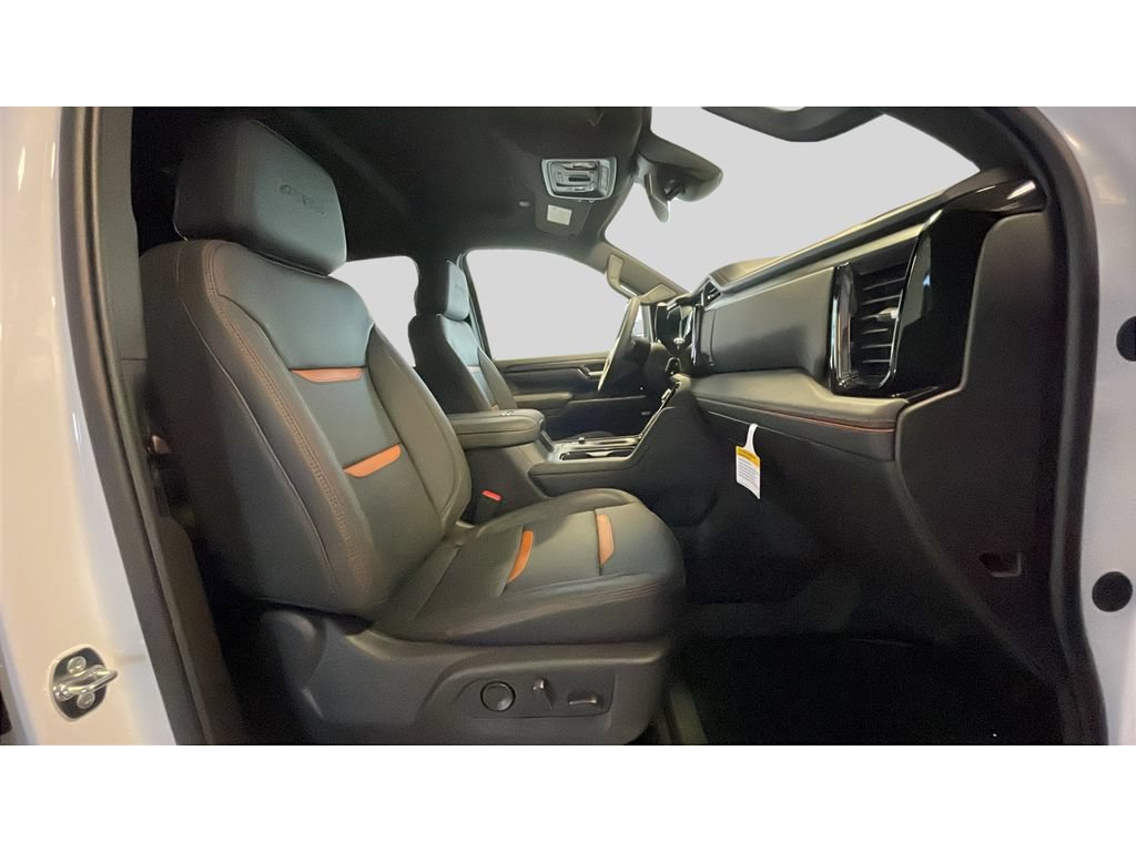 New 2026 GMC Sierra 2500 AT4 w/ AT4 Preferred Package AWD/4WD image 16