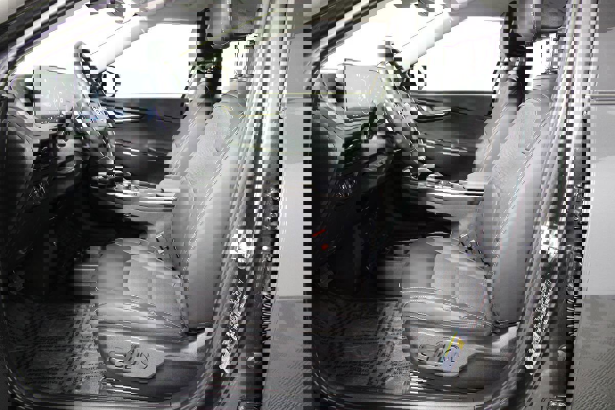 Used 2024 Kia EV6 Light RWD image 9