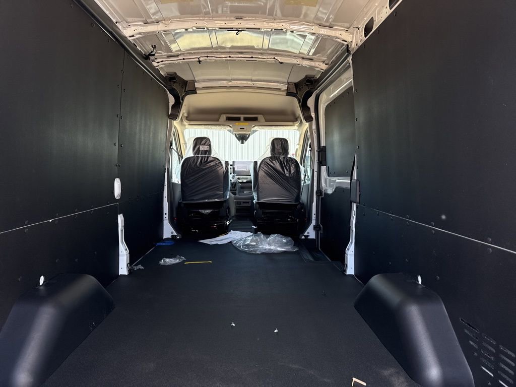 New 2026 Ford Transit 250 148 Medium Roof Extended AWD w/ Load Area Protection Package image 11