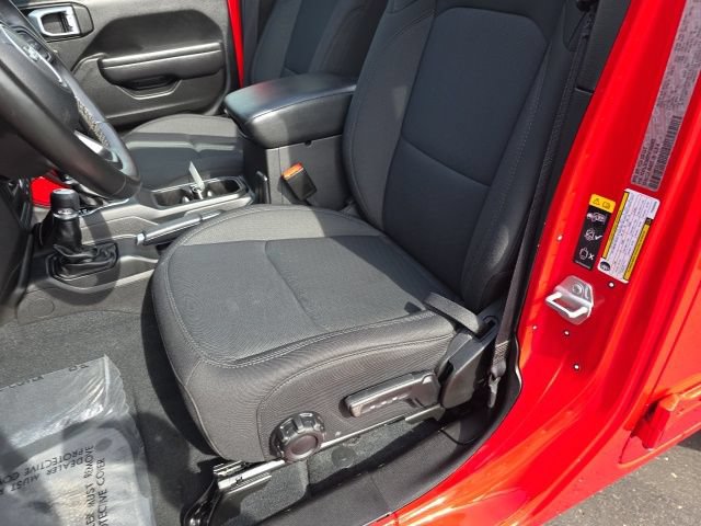 Used 2023 Jeep Wrangler Unlimited Sport w/ Sun And Sound Package AWD/4WD image 18