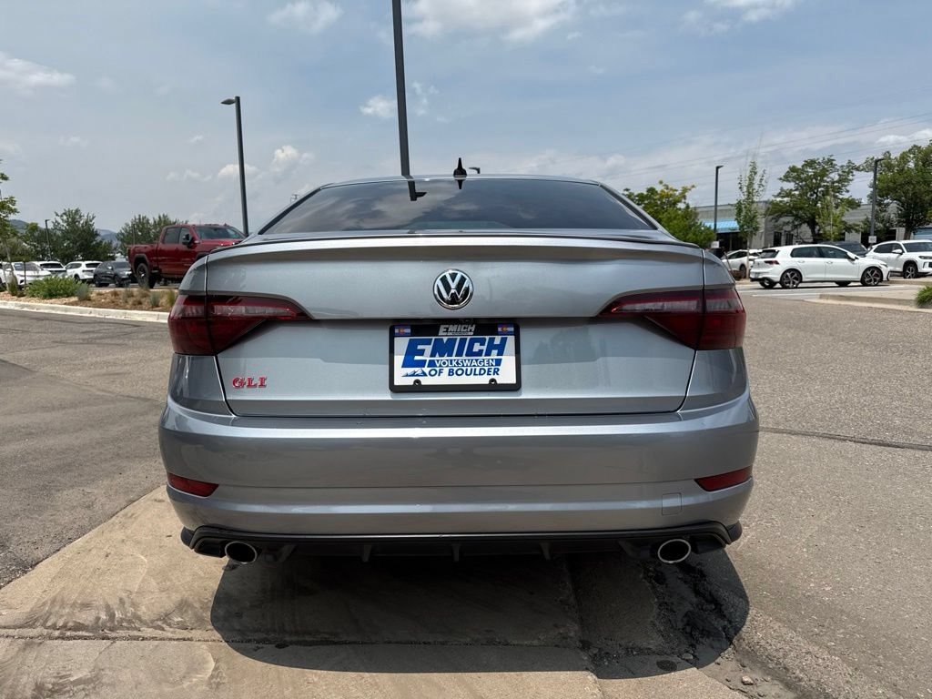Used 2020 Volkswagen Jetta GLI FWD image 4