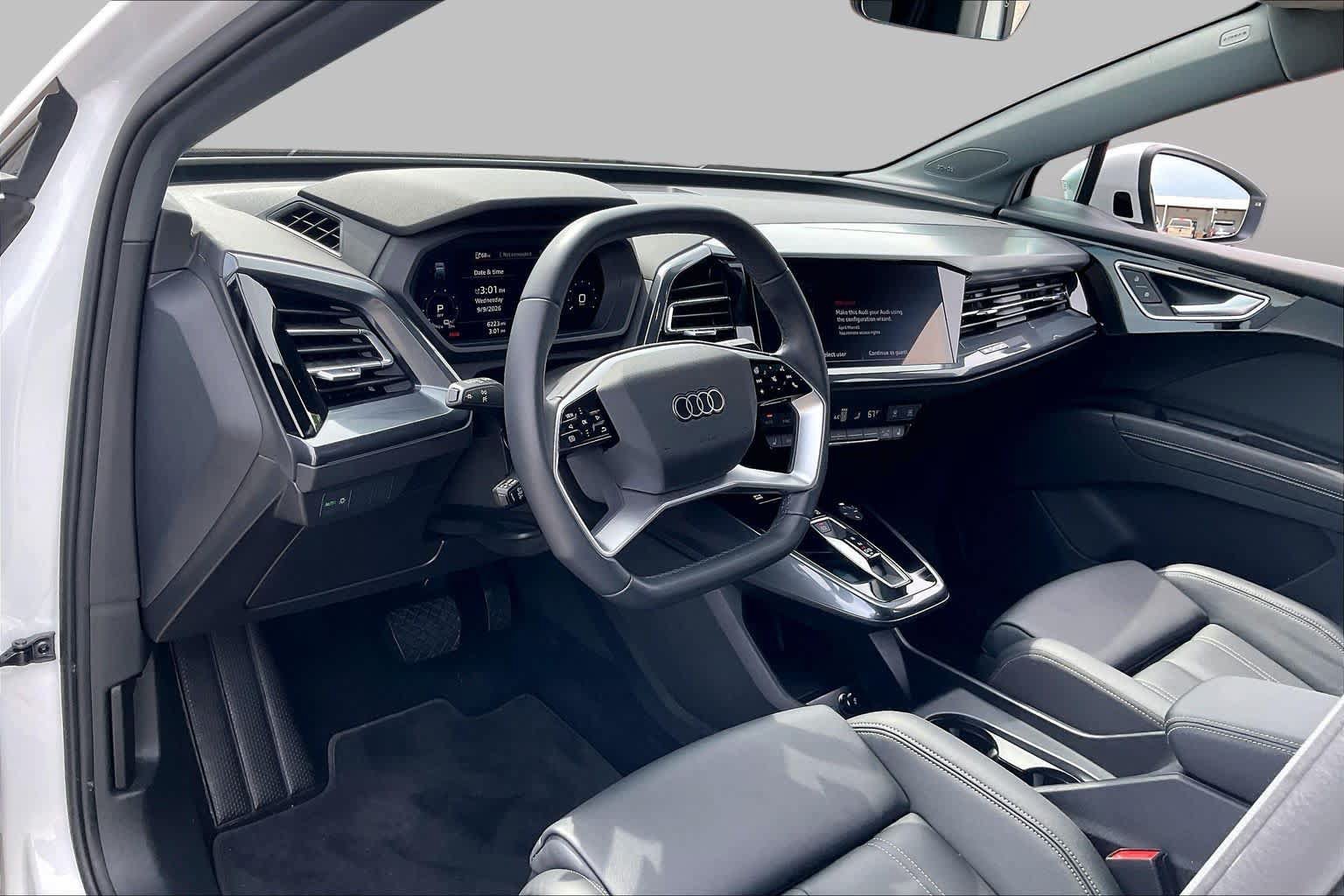 Used 2024 Audi Q4 e-tron Premium Plus AWD/4WD image 17