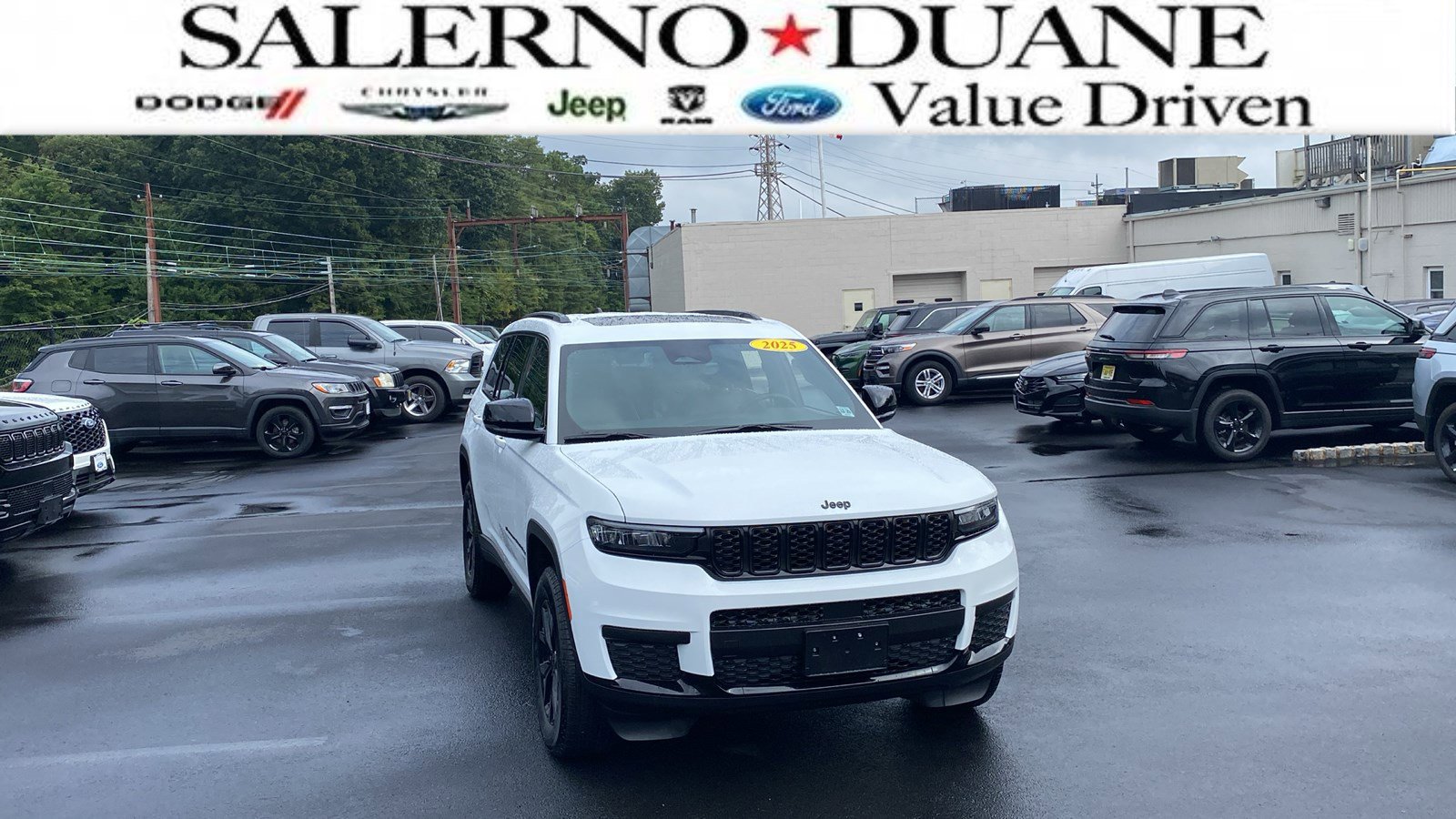 Used 2025 Jeep Grand Cherokee L Laredo