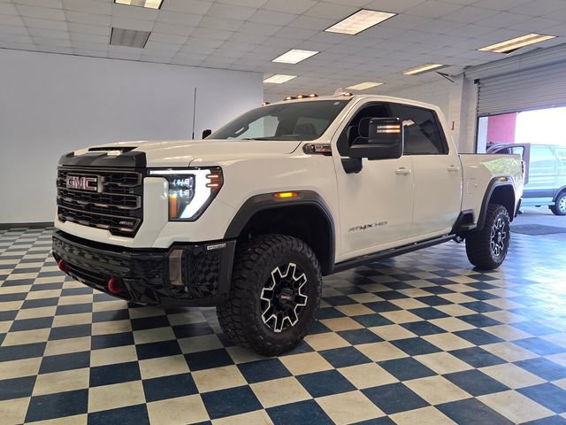 Used 2024 GMC Sierra 2500 AT4X AWD/4WD image 3