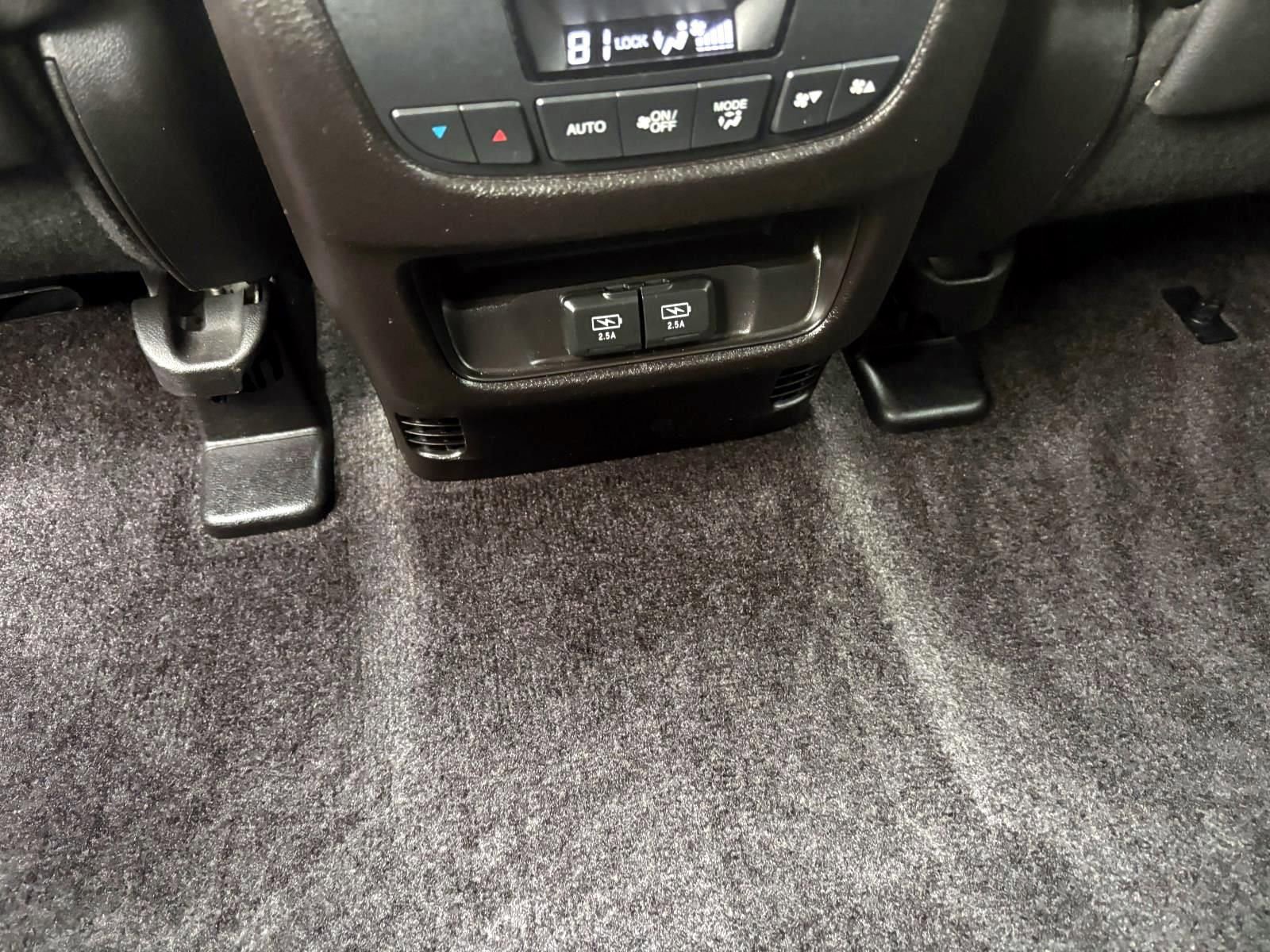 Used 2017 Acura MDX SH-AWD w/ Technology Package image 34