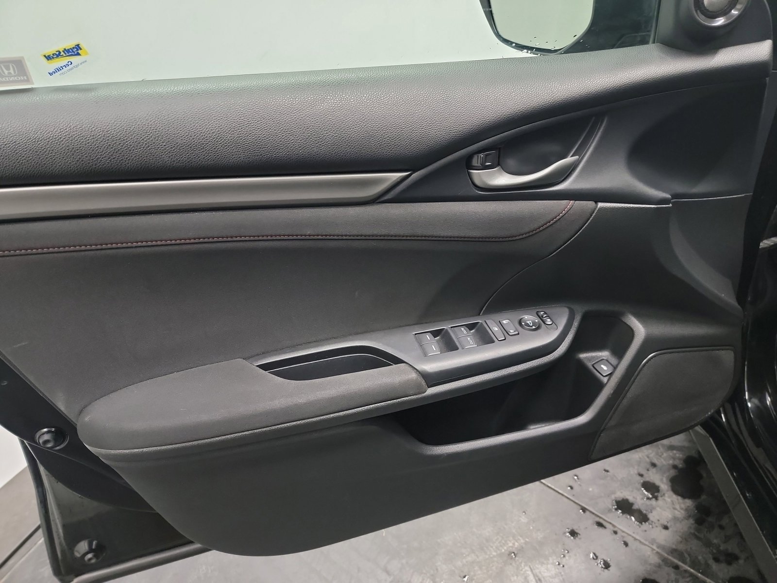 Used 2018 Honda Civic Si image 13