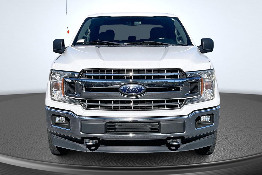 Used 2018 Ford F150 XLT w/ Equipment Group 302A Luxury AWD/4WD image 2