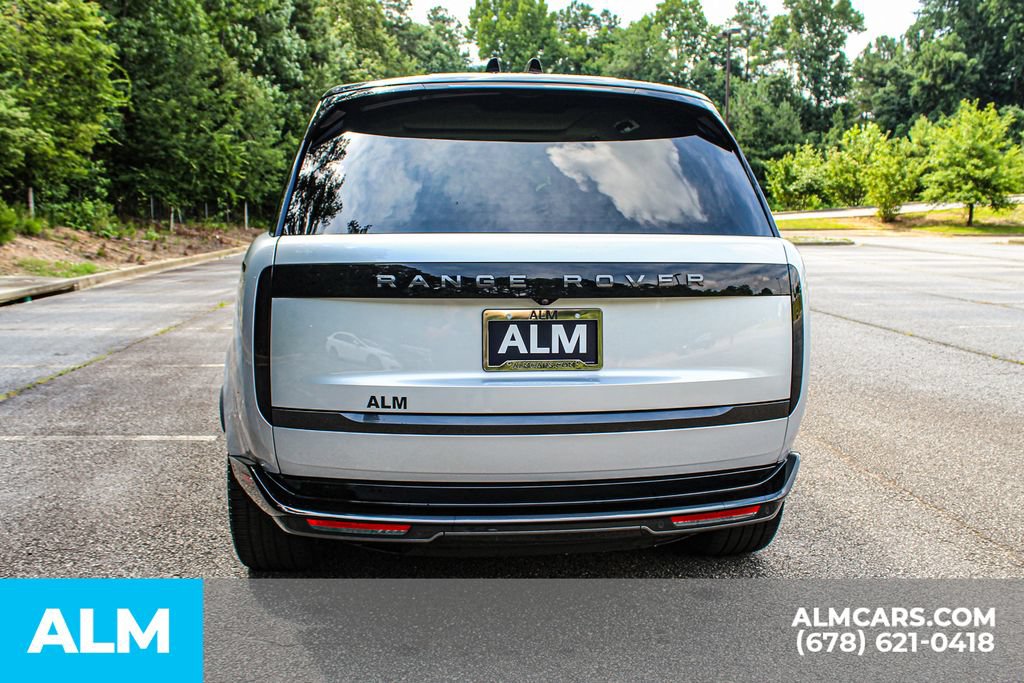 Used 2024 Land Rover Range Rover SE AWD/4WD image 10