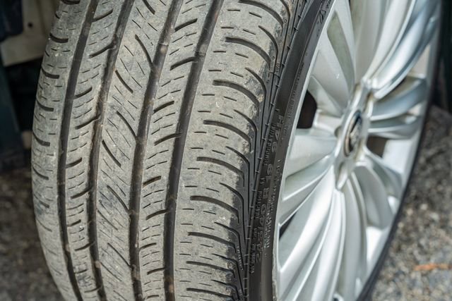 Used 2012 Jaguar XF Portfolio image 16