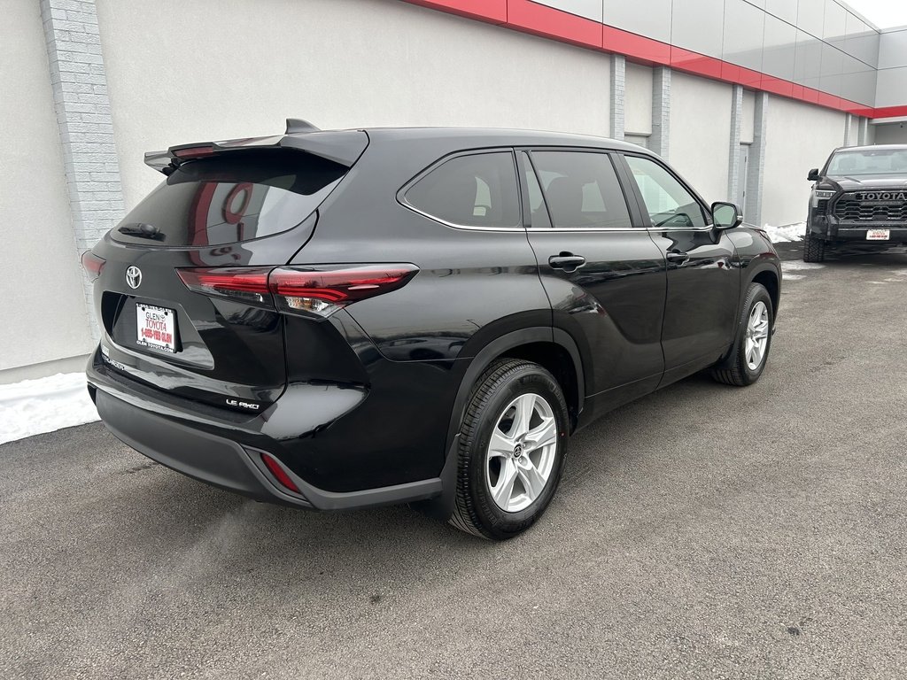 Certified 2025 Toyota Highlander LE image 5