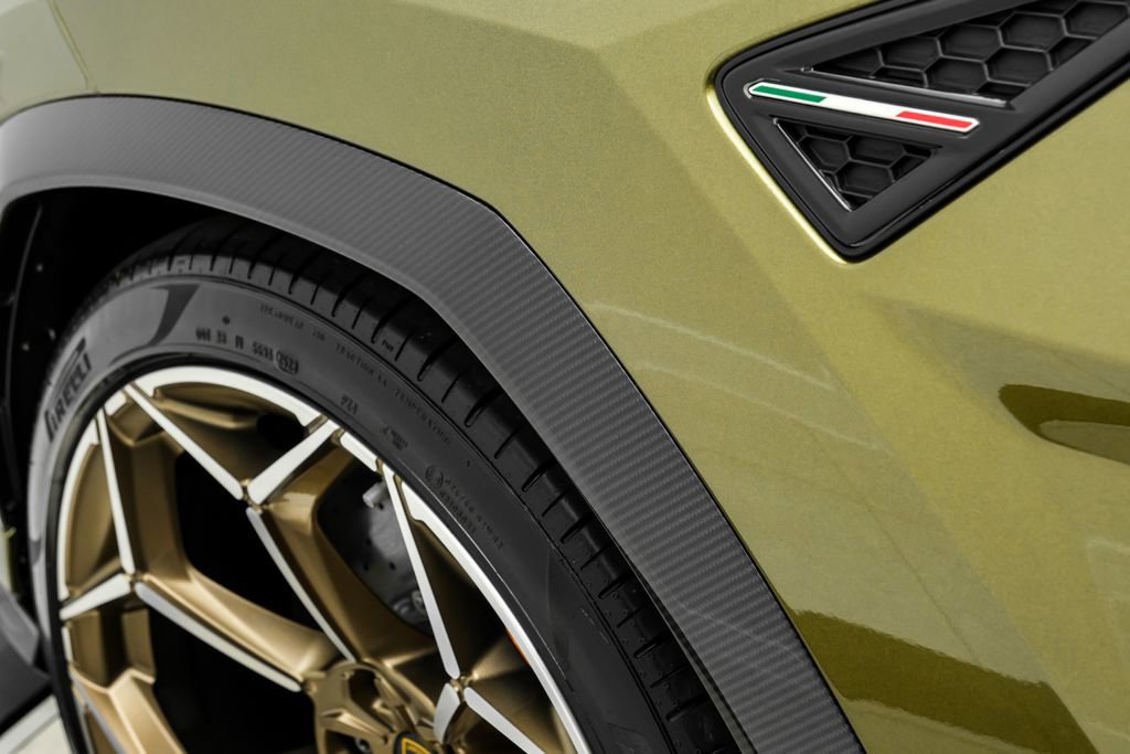 Used 2023 Lamborghini Urus Performante AWD/4WD image 63