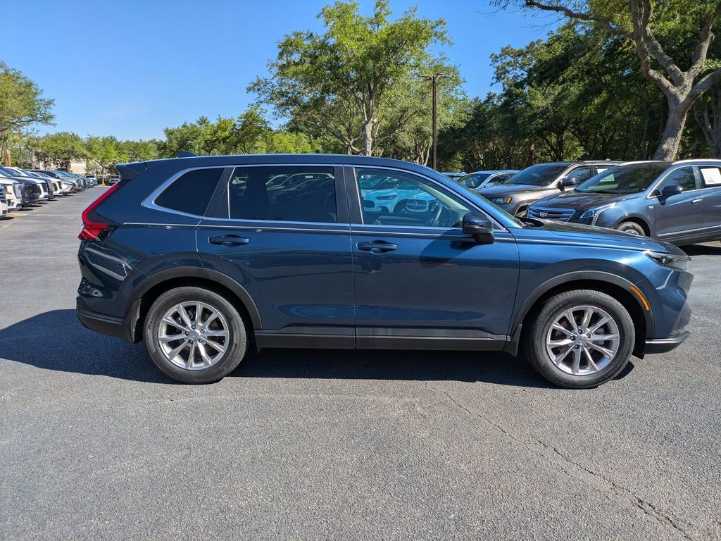 Used 2024 Honda CR-V EX-L image 3
