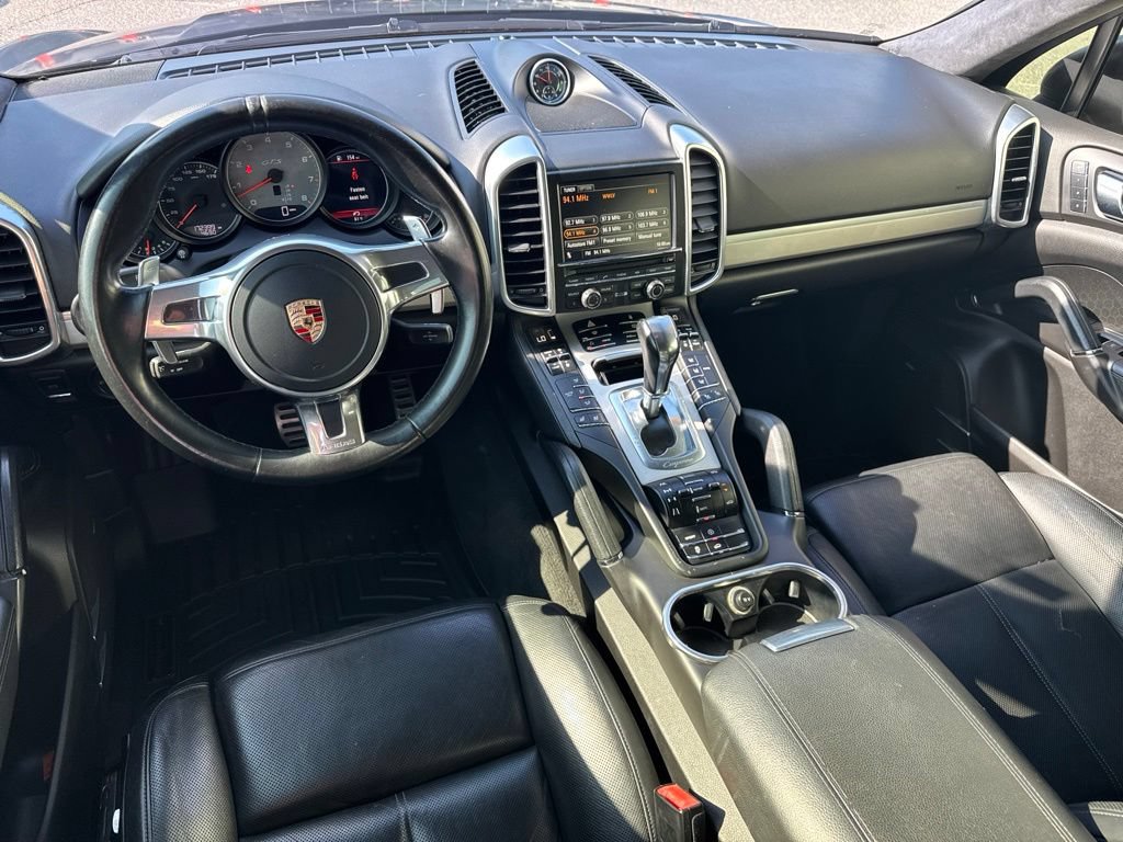 Used 2013 Porsche Cayenne GTS AWD/4WD image 17